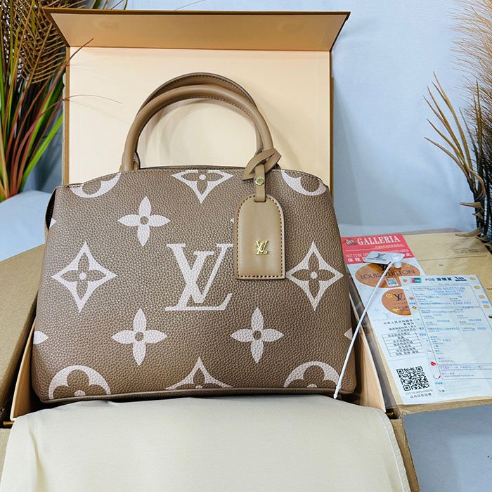 Louis Vuitton Onthego MM Monogram Empreinte Leather Bag
